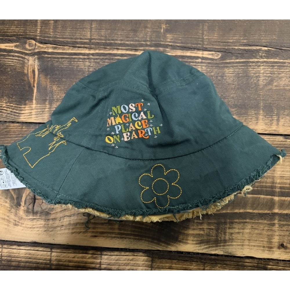 Disney Parks Walt Disney World Reversible Bucket Hat Most Magical Place Earth NW - Picture 3 of 5